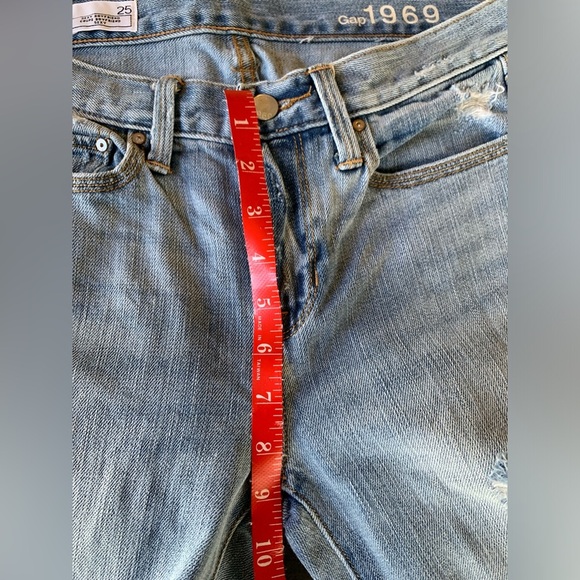 Gap sexy boyfriend jeans - Picture 5 of 7